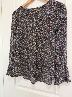 Petite Small Loft Floral Long sleeve Blouse